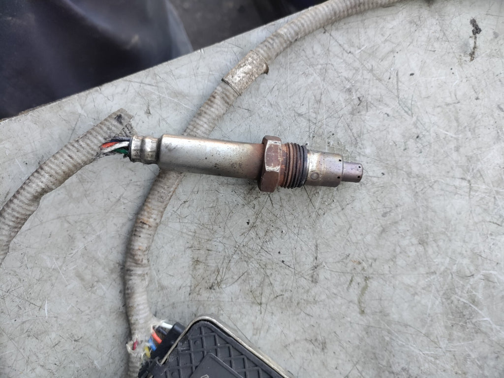 2012 VAUXHALL VIVARO MK1 2.0 DIESEL LAMBDA NOX OXYGEN SENSOR 227908539R