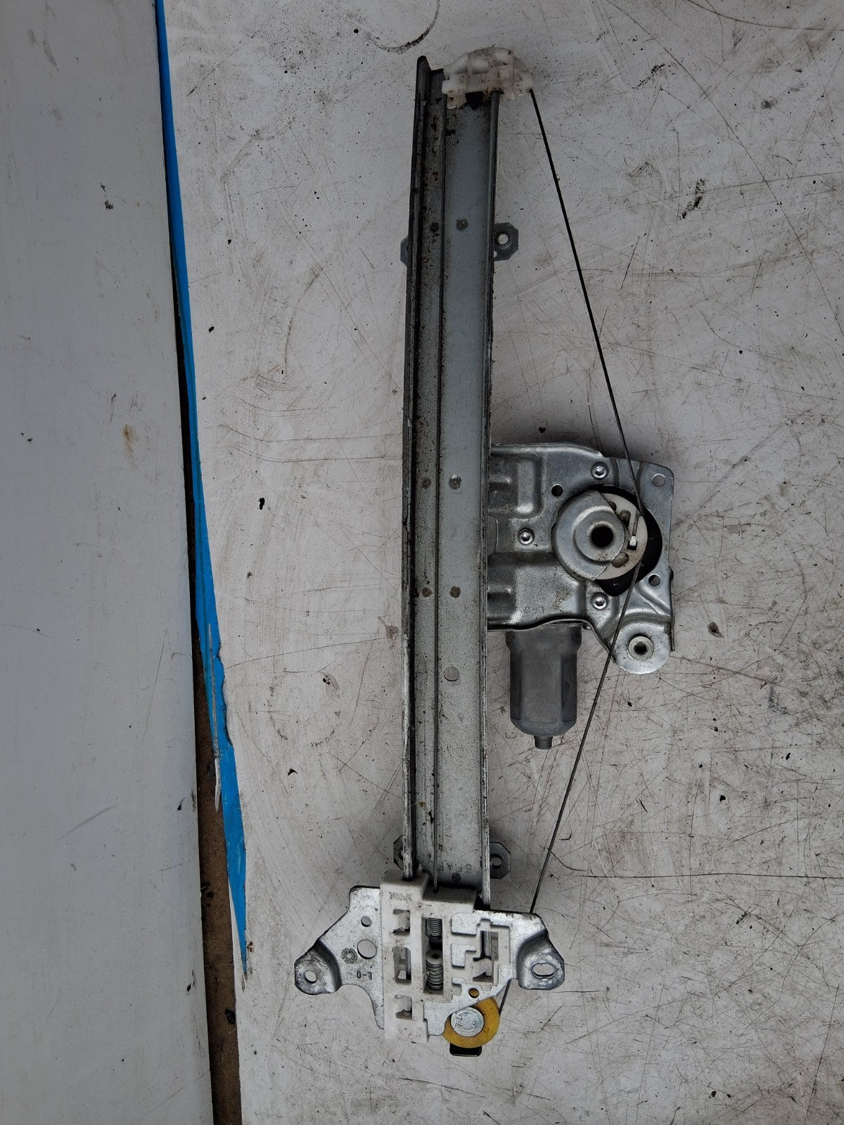 NISSAN MICRA K14 2017 MK5 NSF PASSENGER FRONT WINDOW MOTOR REGULATOR 807304CA0A