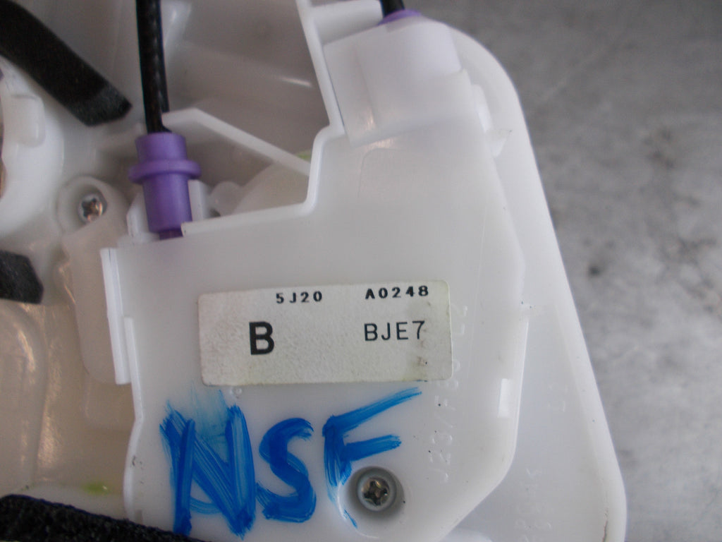 MAZDA 3 BM (MK3) 2016 NSF PASSENGER SIDE FRONT DOOR LOCK MECH 5J20 A0248