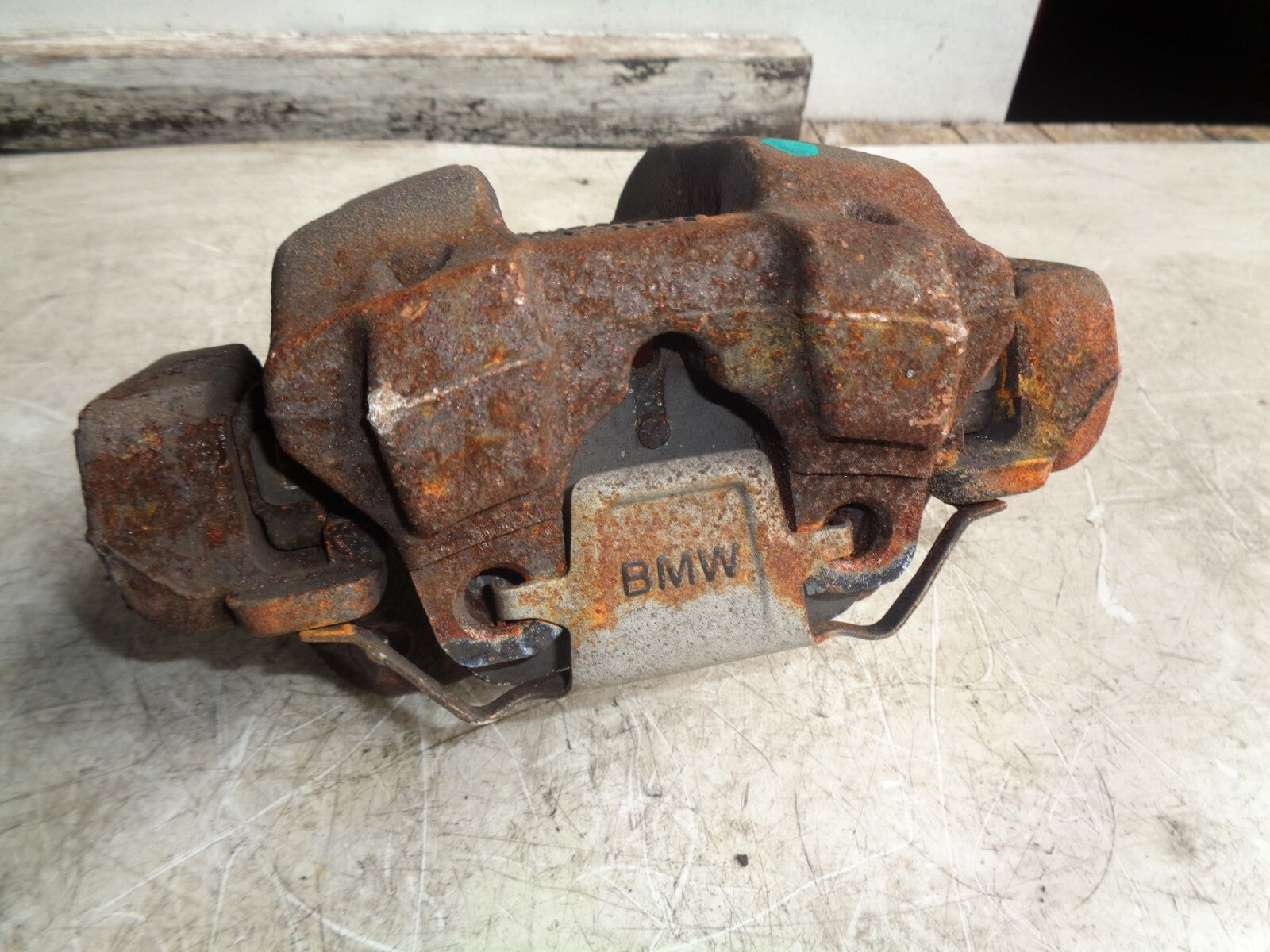 BMW 3 SERIES F31 1.8D 2.0 D OSF DRIVER SIDE FRONT BRAKE CALIPER