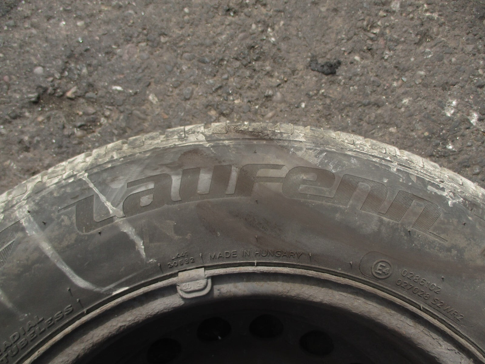 2014 VOLKSWAGEN GOLF MK7 5 SPOKE 15 INCH STEEL WHEEL WITH TYRE 195/65R15 REF 2