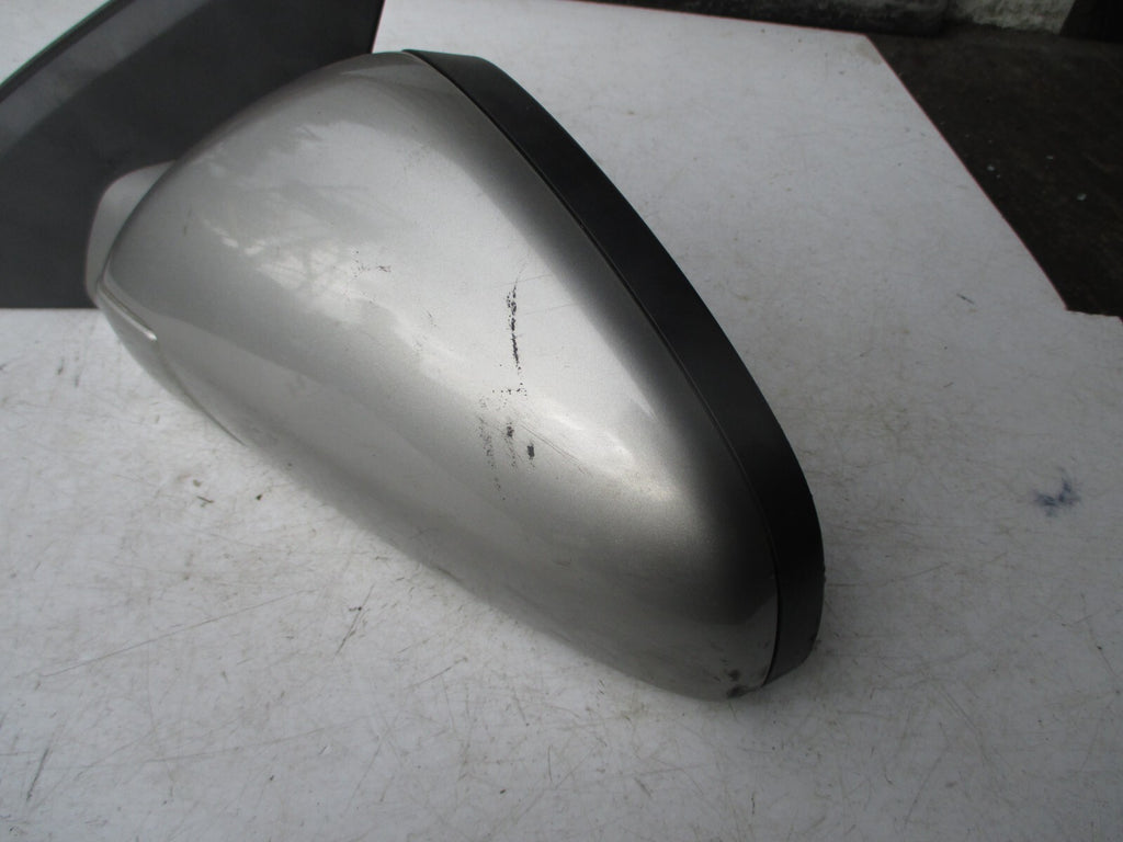 VAUXHALL VECTRA C 2003 NS PASSENGER SIDE ELECTRIC DOOR WING MIRROR GREY / SILVER