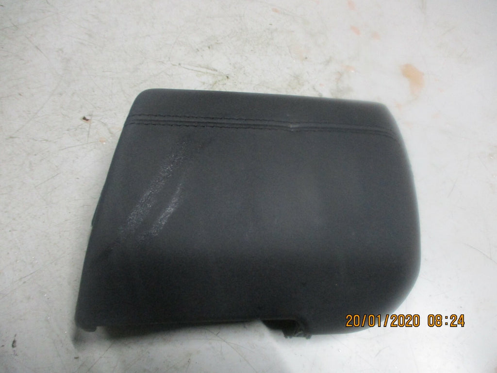 LAND ROVER DISCOVERY L550 2015 OS DRIVER LEATHER INTERIOR DASH KNEE PANEL TRIM