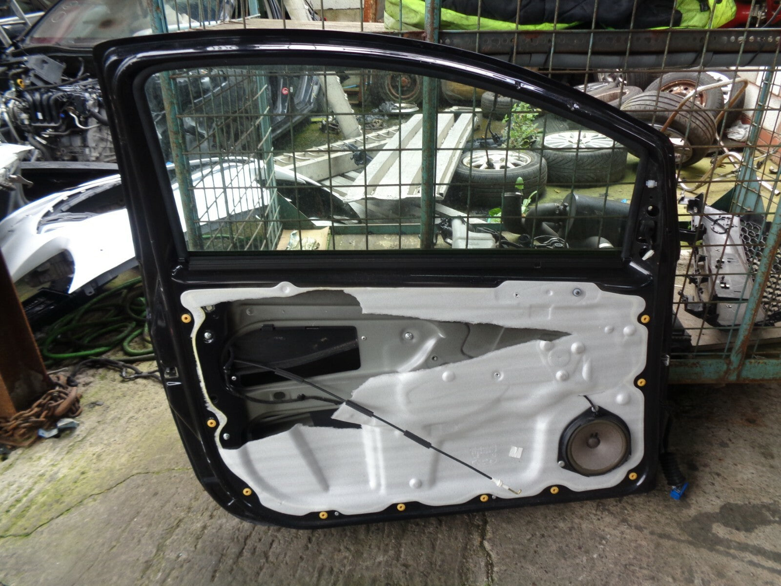 FORD KA MK2 2011 NS PASSENGER SIDE COMPLETE DOOR BLACK