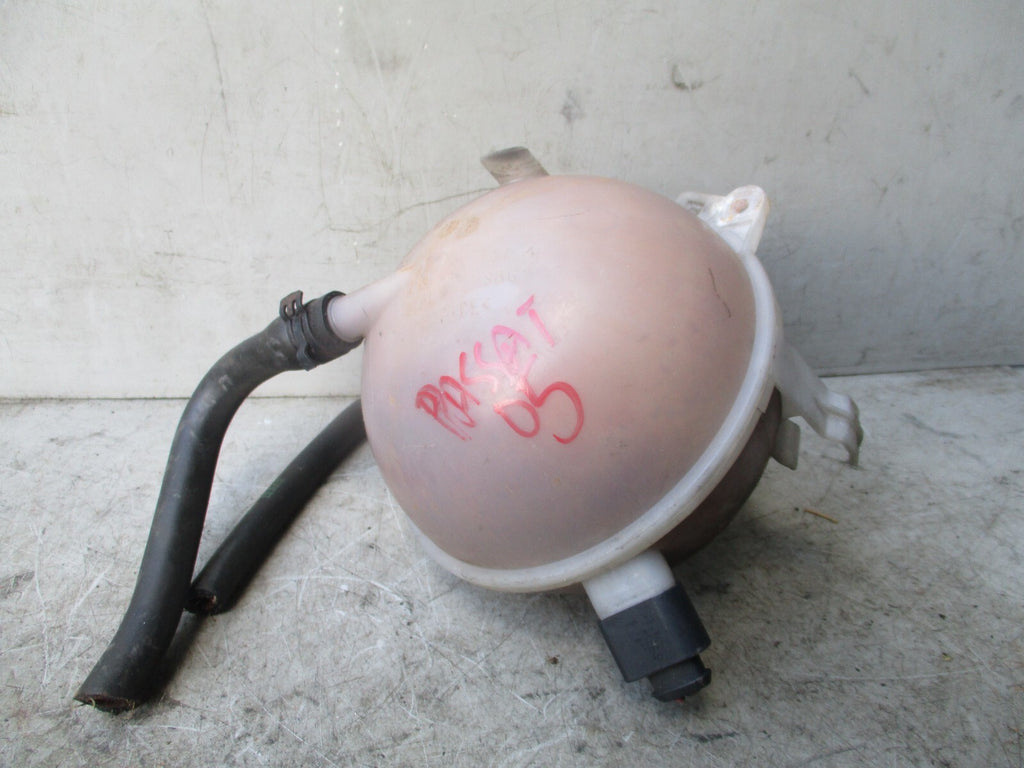 VOLKSWAGEN PASSAT 2006 COOLANT TANK WITH CAP