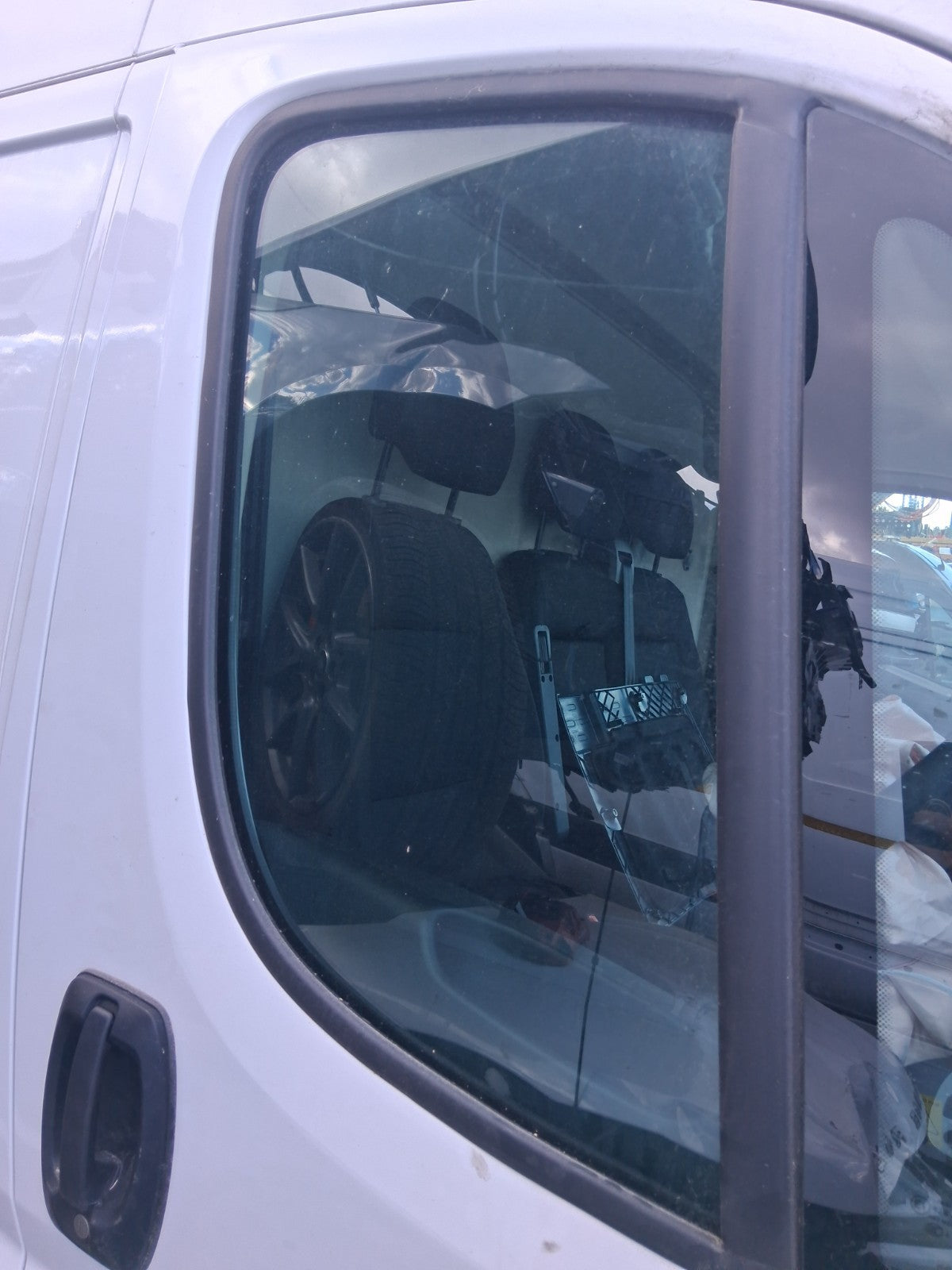 2025 CITROEN RELAY MK3 HIGH ROOF OS DRIVER SIDE FRONT DOOR WINDOW GLASS
