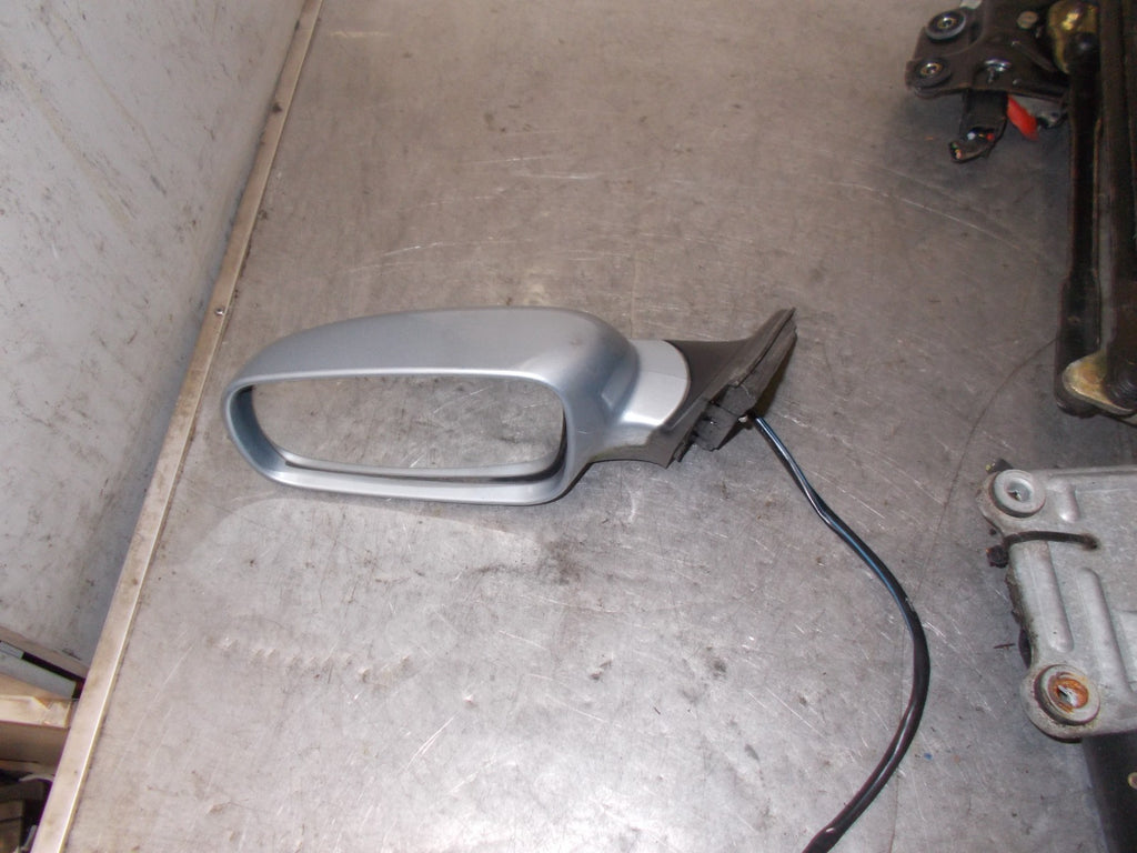 VW VOLKSWAGEN PASSAT B5.5 2002 NS PASSENGER SIDE ELECTRIC WING MIRROR LIGHT BLUE