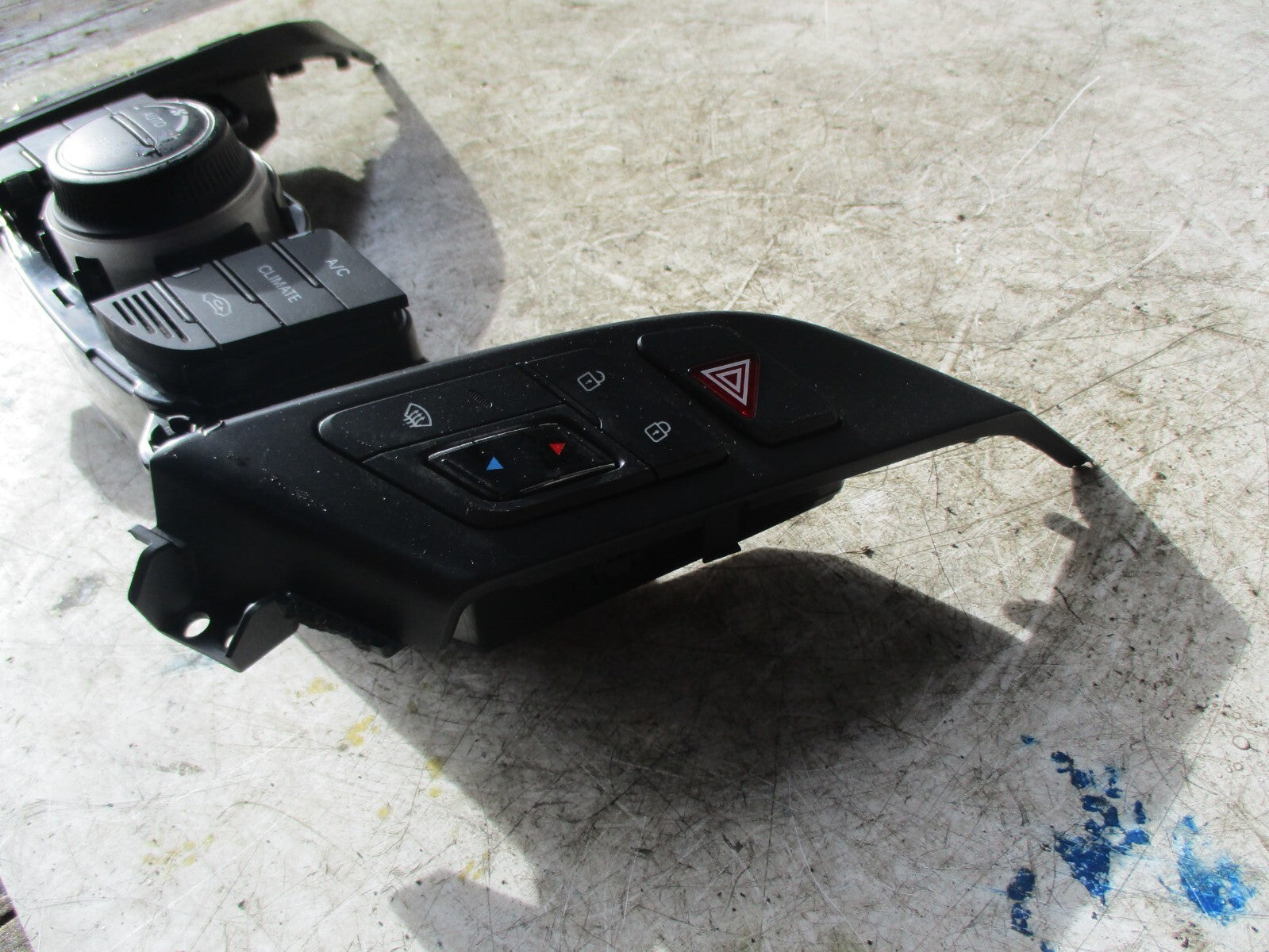 HYUNDAI I40 MK1 2012 HEATER CLIMATE CONTROL SWITCH PANEL 972503Z900