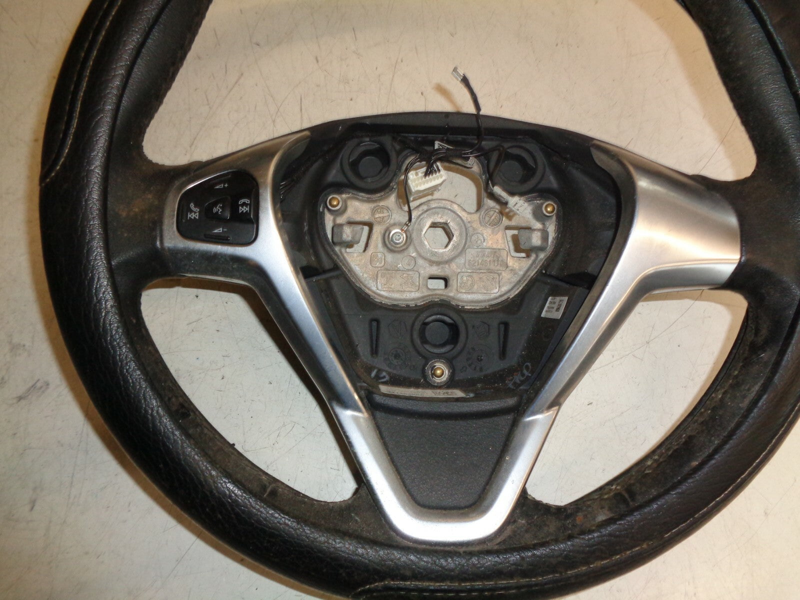 FORD FIESTA MK7 2017 3 SPOKE MULTIFUNCTION LEATHER STEERING WHEEL C1BB3600EA3ZHE