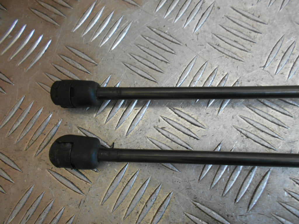 RENAULT SCENIC MK2 2006 BOOTLID BOOT TAILGATE STRUTS DAMPERS 8200377780