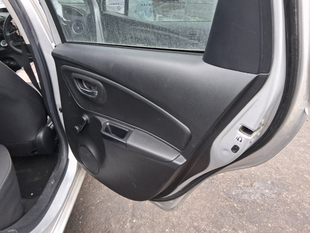 TOYOTA YARIS MK3 2019 OSR DRIVER SIDE REAR DOOR CARD PANEL