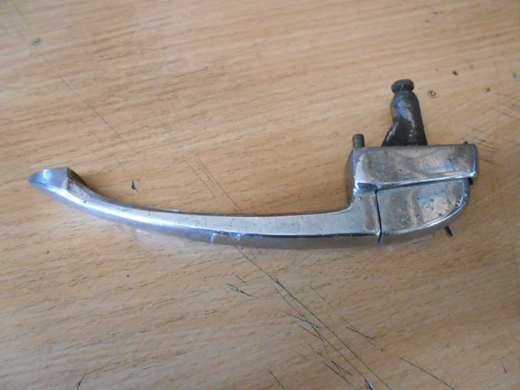 MG MGB GT MGC GT OS DRIVER SIDE OUTER EXTERIOR DOOR HANDLE CHROME