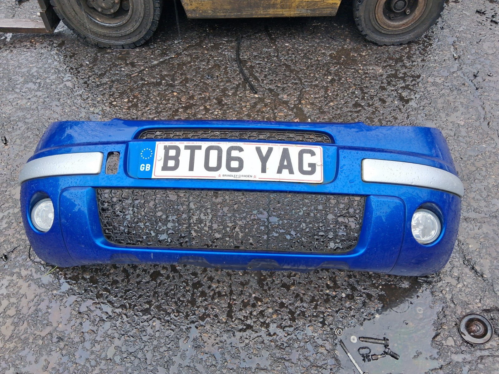 2006 CITROEN C3 PLURIEL COMPLETE FRONT BUMPER BLUE