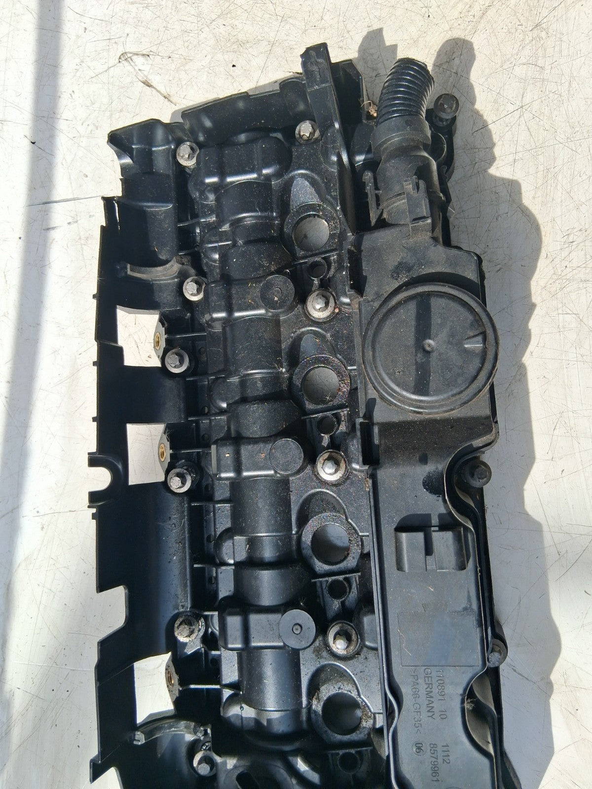 2018 BMW X1 F48 2.0 DIESEL ROCKER COVER 8579961
