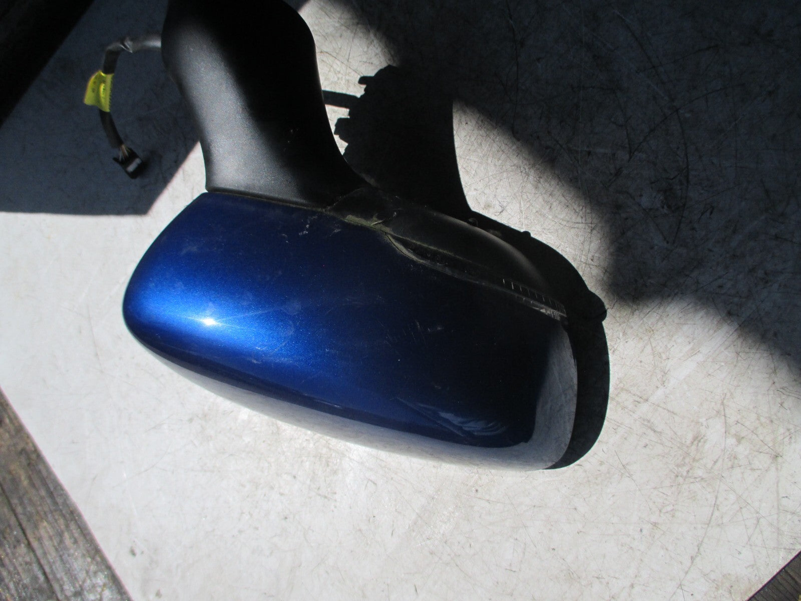 RENAULT CILO MK4 OS DRIVER SIDE WING MIRROR BLUE 963019404R