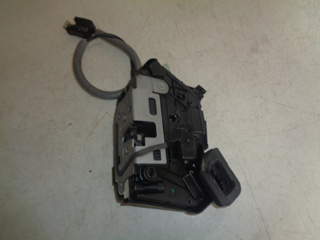 VW VOLKSWAGEN POLO 6R 2017 OSR DRIVER SIDE REAR DOOR LOCK MECHANISM 6C0839014
