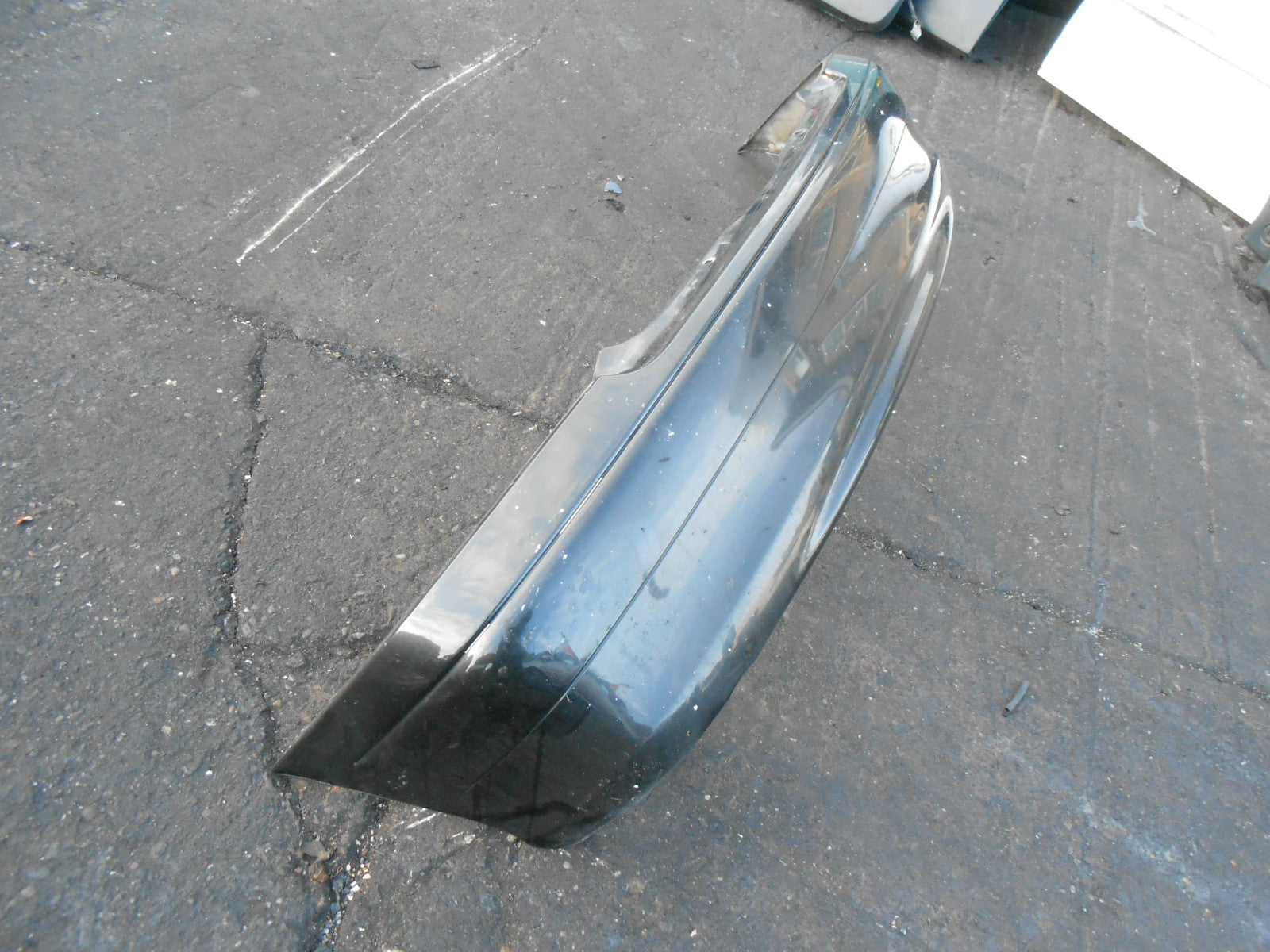 RENAULT MEGANE MK1 CABRIOLET 2001 REAR BACK PLASTIC BUMPER NV676 BLACK PEARL
