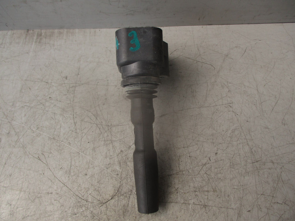 2014 VOLKSWAGEN POLO MK5 1.0 PETROL ENGINE IGNITION COIL 04E905110E REF 3