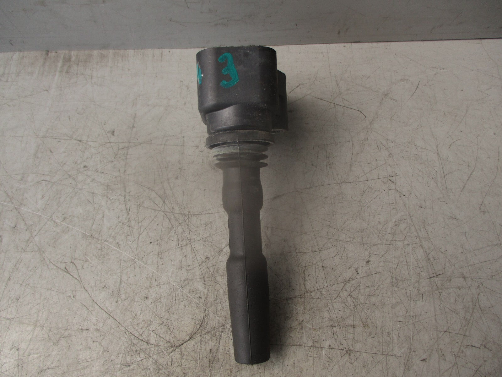 2014 VOLKSWAGEN POLO MK5 1.0 PETROL ENGINE IGNITION COIL 04E905110E REF 3