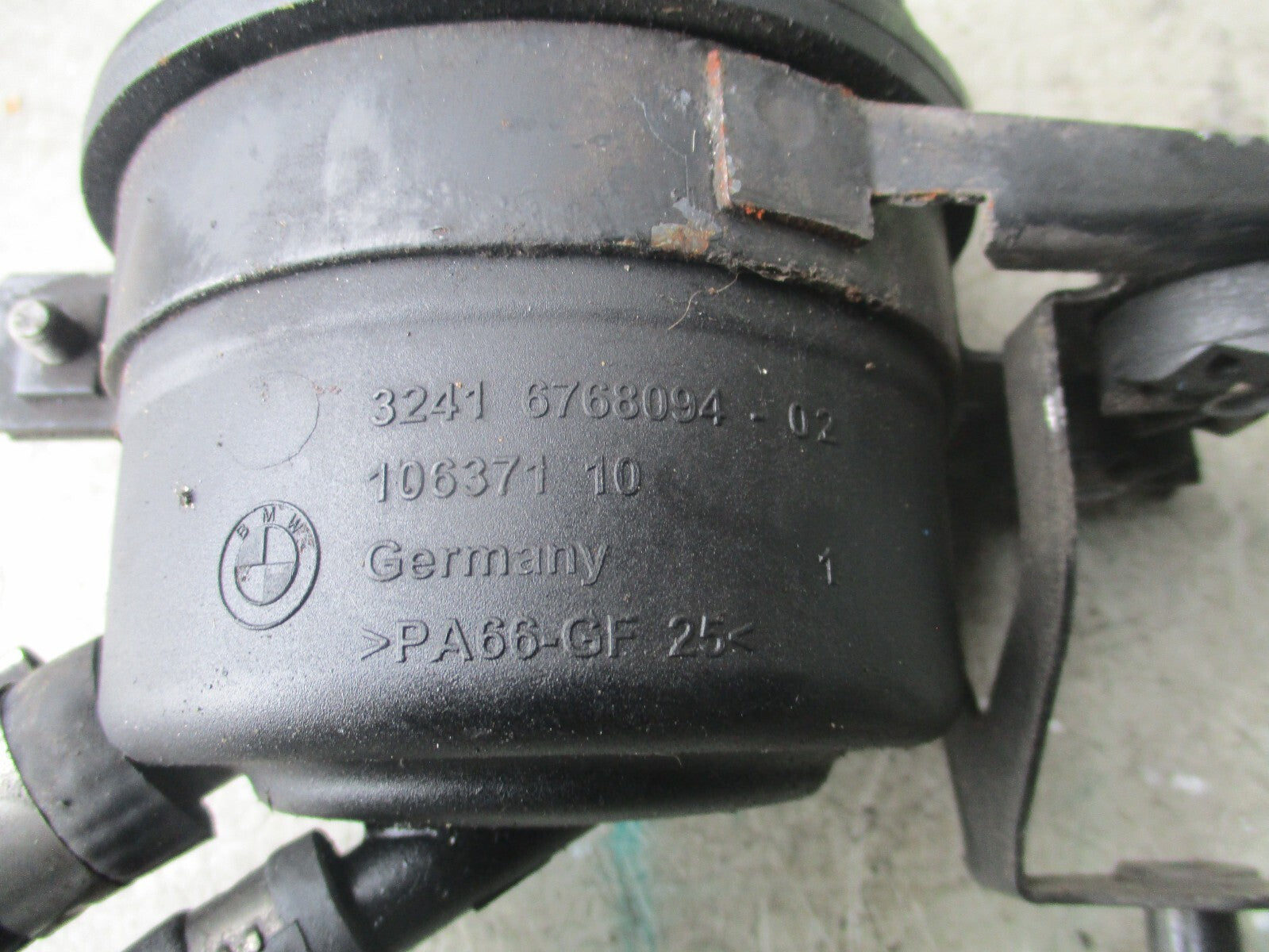 2010 BMW E92 POWER STEERING PUMP 6768094-02