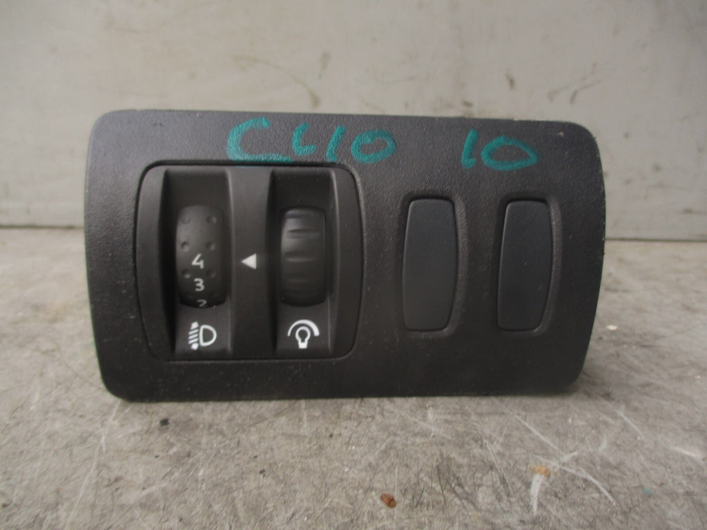 2010 RENAULT CLIO MK3 DASHBOARD HEADLIGHT DIMMER SWITCH 8200407756