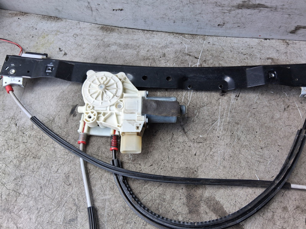 2013 FORD S MAX MK1 NSF PASSENGER SIDE FRONT WINDOW MOTOR & REGULATOR 0130822620