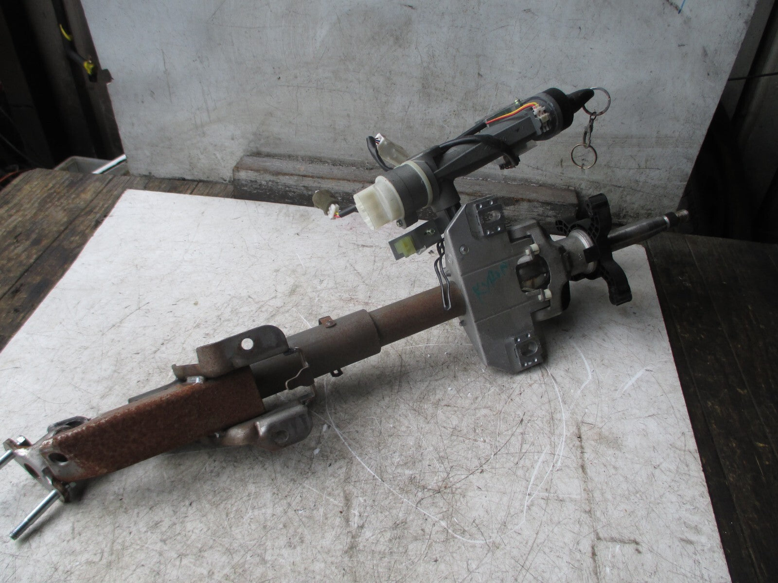 SSANGYONG KYRON S 2009 2.0 DIESEL STEERING COLUMN