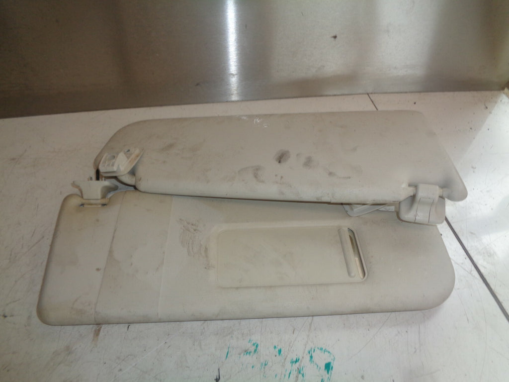 VW VOLKSWAGEN PASSAT CC 2012 FRONT BOTH SIDE SUN VISOR CREAM