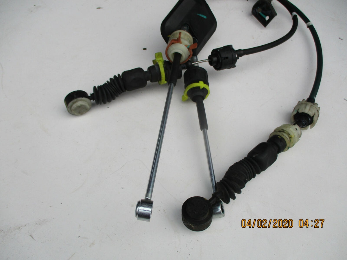 VAUXHALL VIVA 2016 5 SPEED MANUAL GEAR LINKAGE CABLES WIRES 55492099 530328913
