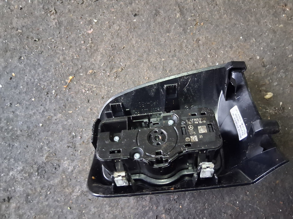 2021 MERCEDES A CLASS V177 HEADLIGHT ADJUSTER CONTROL SWITCH PANEL A2479052902