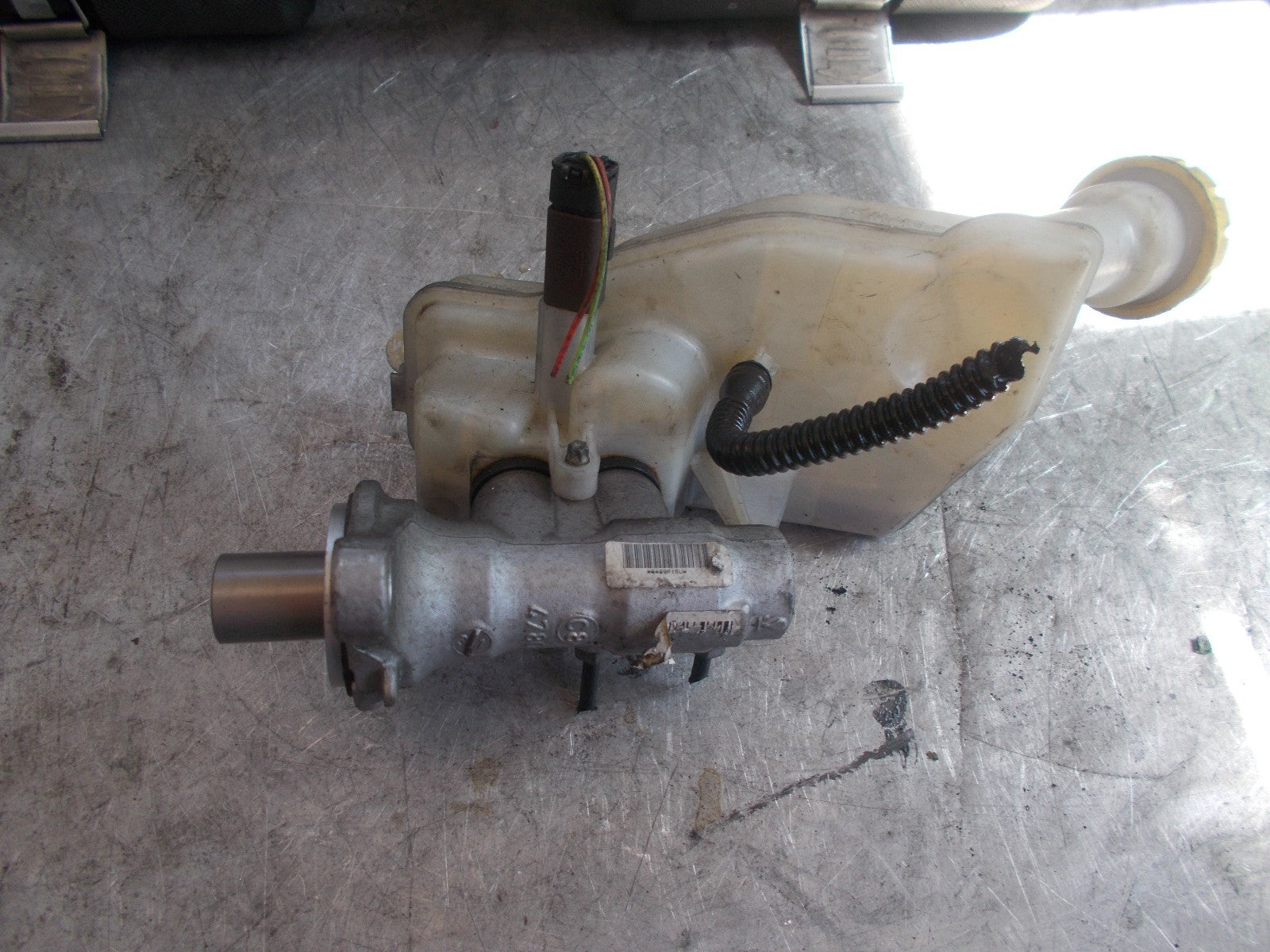 CITROEN C2 2006 BRAKE MASTER CYLINDER 32067093