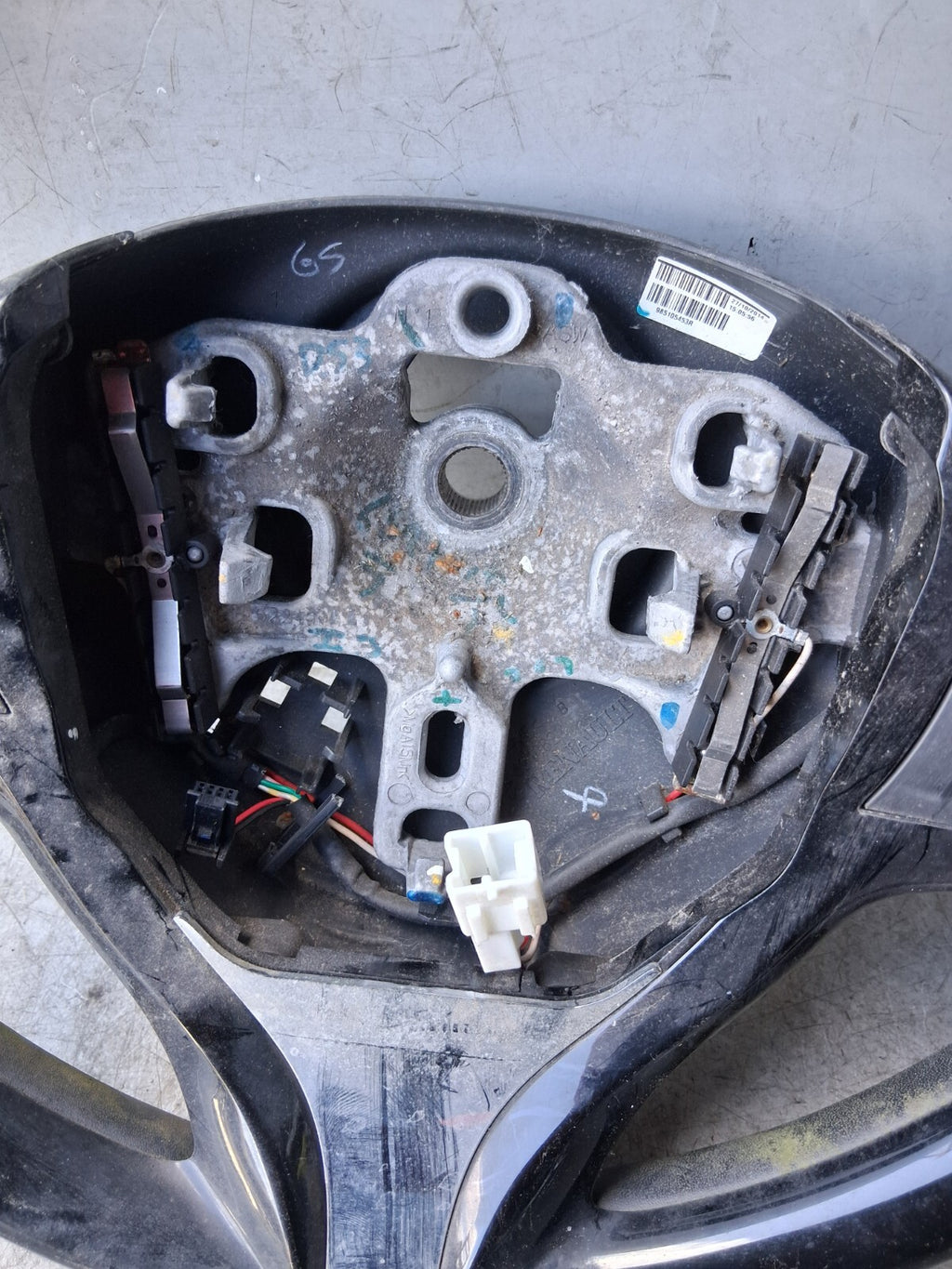 RENAULT CAPTUR 2014 MULTIFUNCTIONAL STEERING WHEEL 985105453R