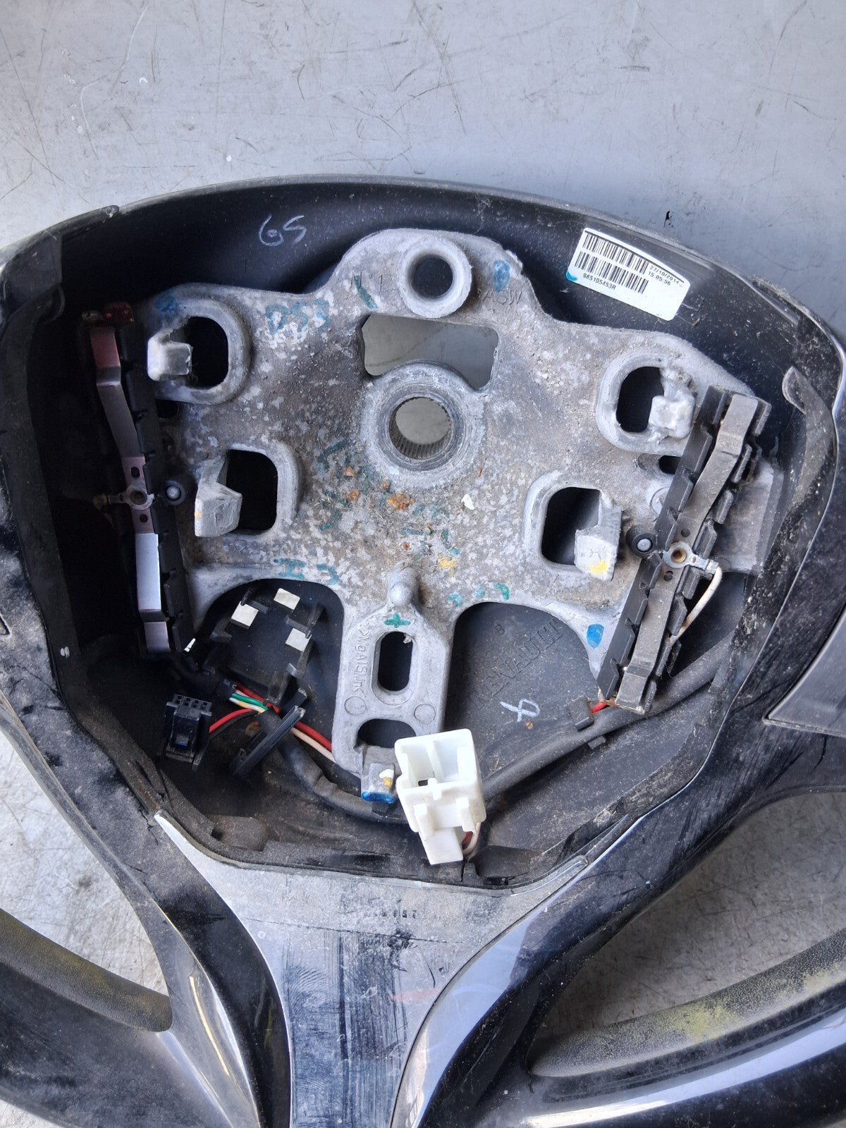RENAULT CAPTUR 2014 MULTIFUNCTIONAL STEERING WHEEL 985105453R