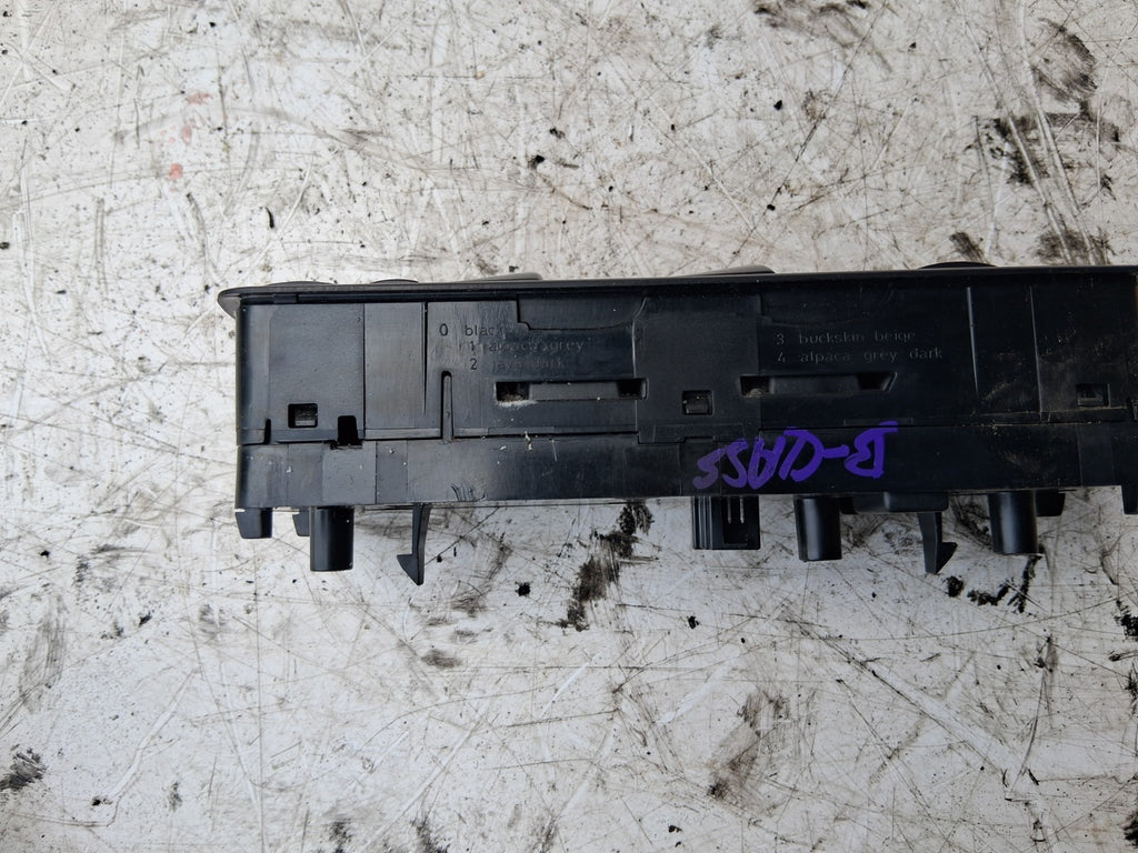 2008 MERCEDES B CLASS W245 OSF DRIVER SIDE FRONT RIGHT WINDOW SWITCH A1698206610