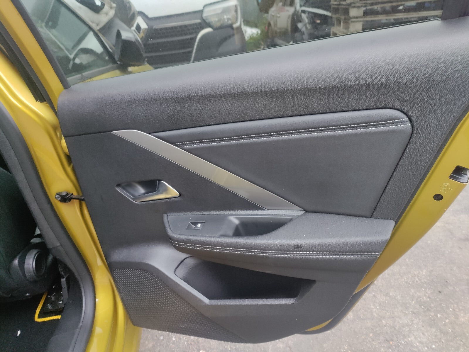 2023 VAUXHALL ASTRA L MK8 OSR DRIVER SIDE REAR DOOR CARD