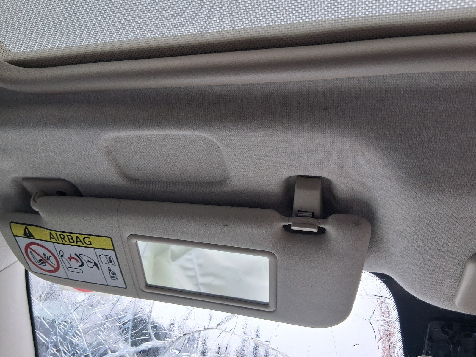 2023 FIAT 500 MHEV NSF PASSENGER SIDE FRONT LEFT SUN VISOR SHADE