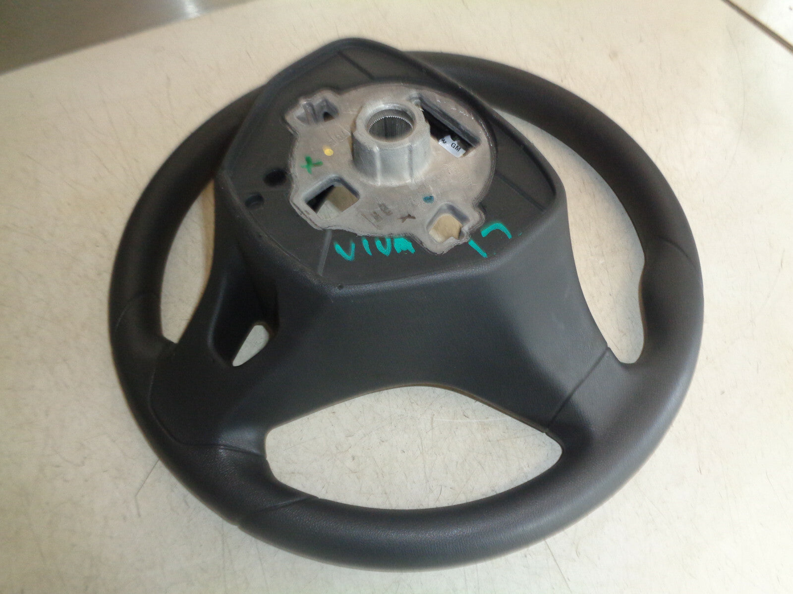 VAUXHALL VIVA 2017 3 SPOKE MULTI FUNCTION STEERING WHEEL 94525829
