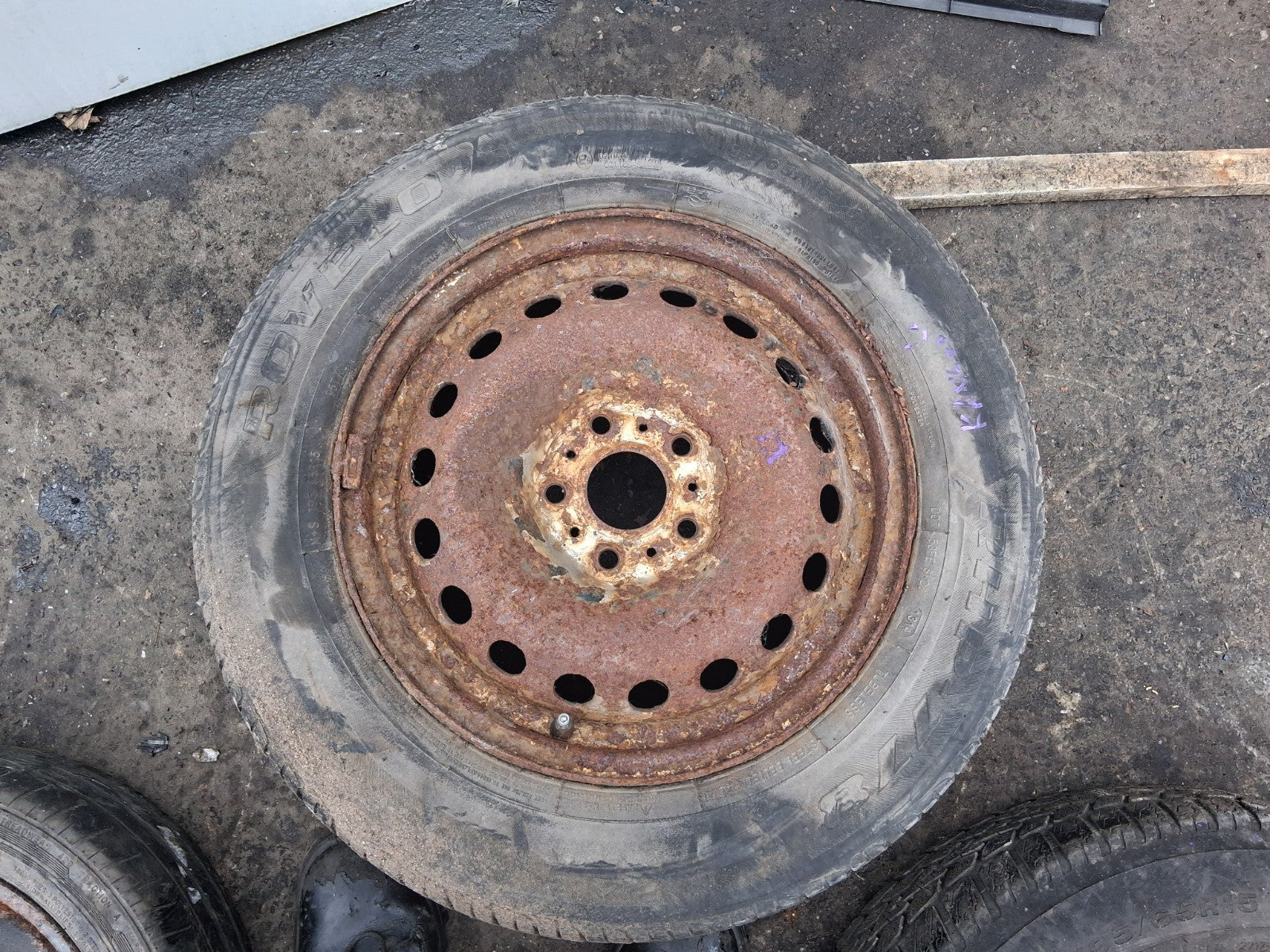 2016 RENAULT KANGOO MK2 15 INCH STEEL WHEEL WITH TYRE 195/65R15