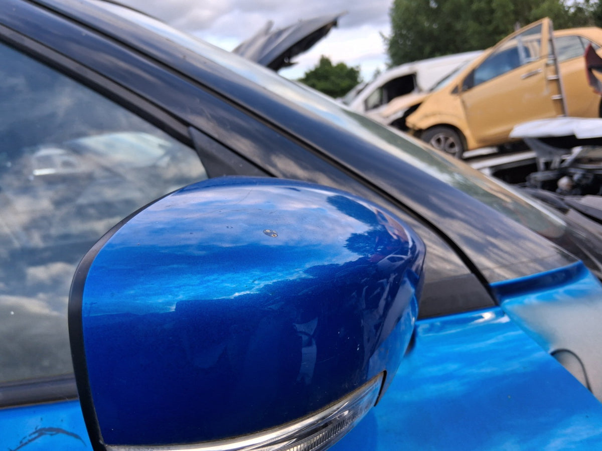 2021 SUZUKI SWIFT A2L MK4 OSF DRIVER SIDE ELECTRIC WING MIRROR WITH BLIND SPOT