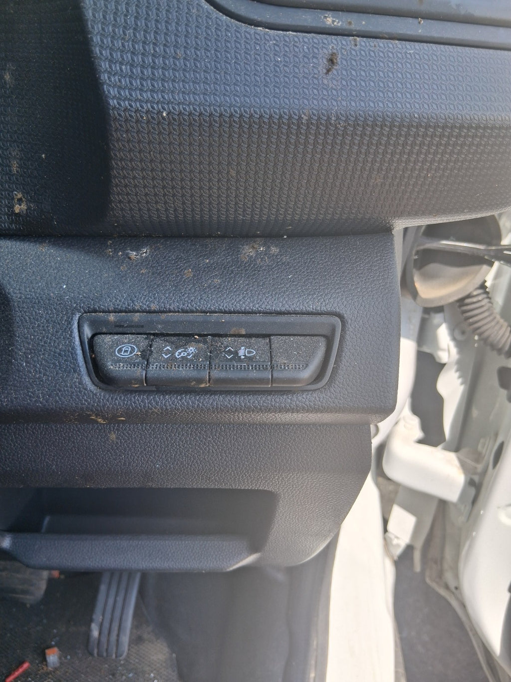 2025 RENAULT TRAFIC X82 MK3 HEADLIGHT ADJUSTER CONTROL SWITCH PANEL