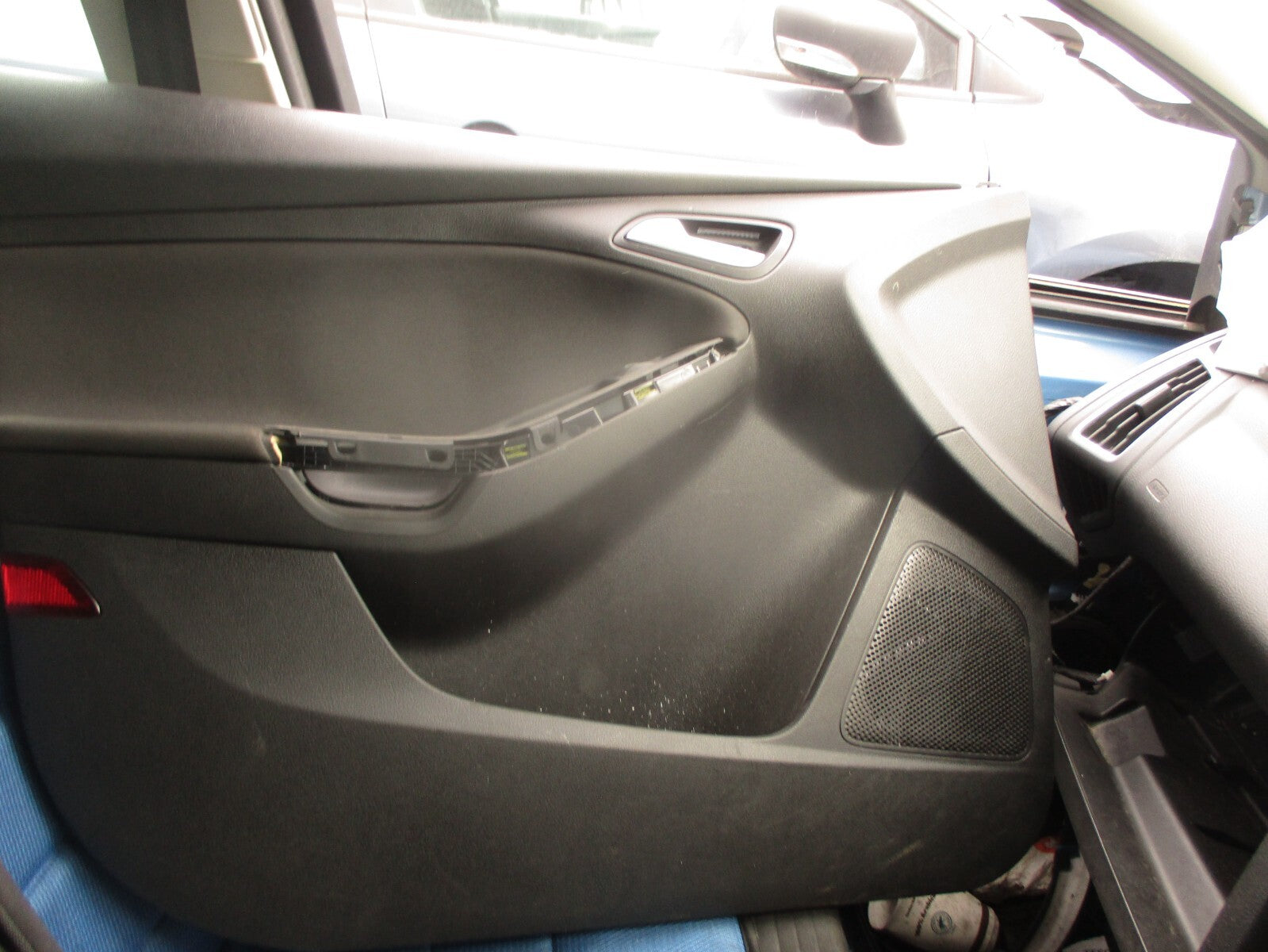 2017 FORD FOCUS MK3 NSF PASSENGER SIDE FRONT LEFT DOOR CARD