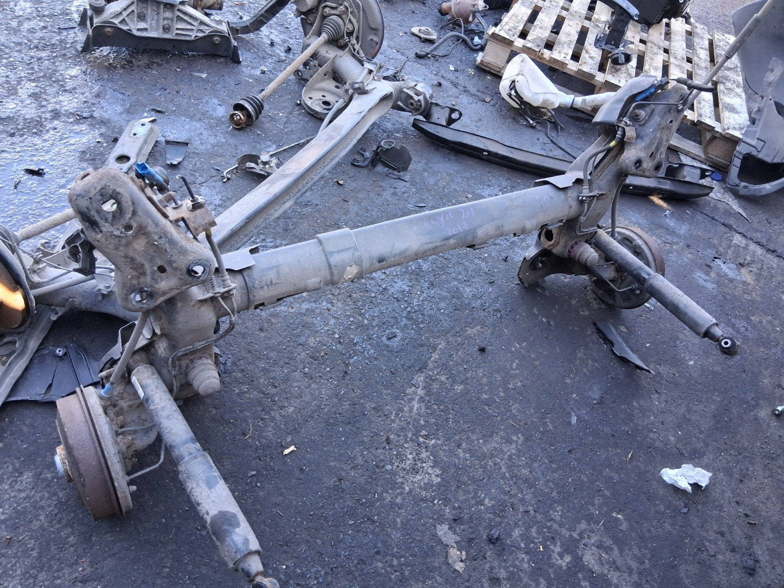 2012 PEUGEOT 208 COMPLETE REAR AXLE DISC TYPE