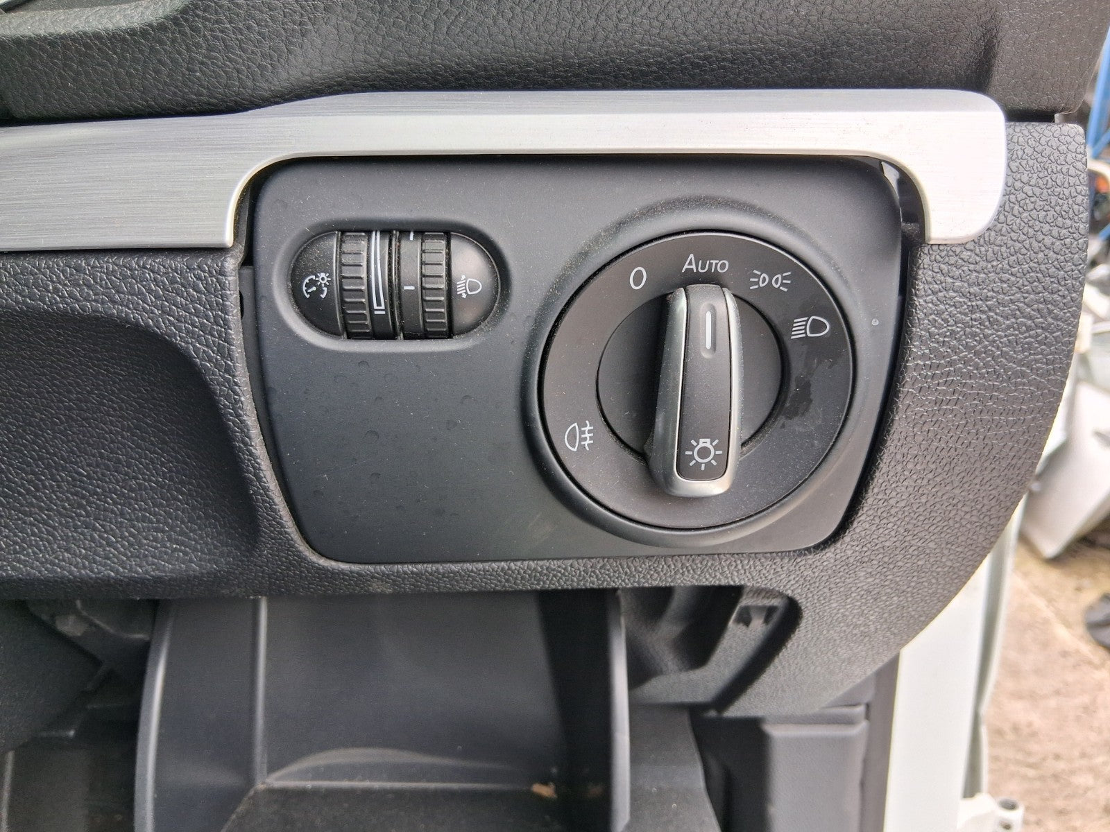 2015 VW VOLKSWAGEN SCIROCCO MK3 HEADLIGHT CONTROL ADJUSTER SWITCH