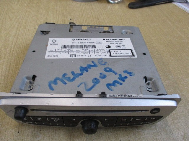 RENAULT MEGANE MK3 2009 RADIO CD PLAYER STEREO HEAD UNIT 281159389R