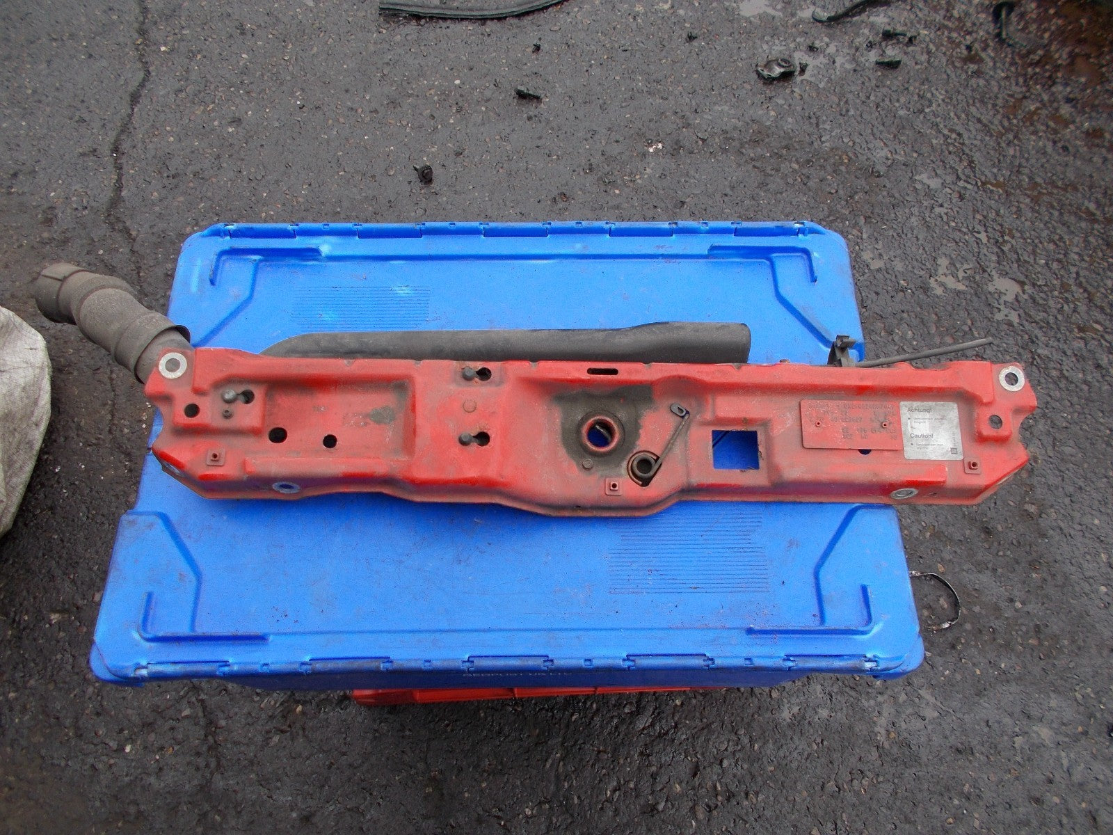 2001 VAUXHALL CORSA 3 DOOR FRONT SLAM PANEL RED Y547