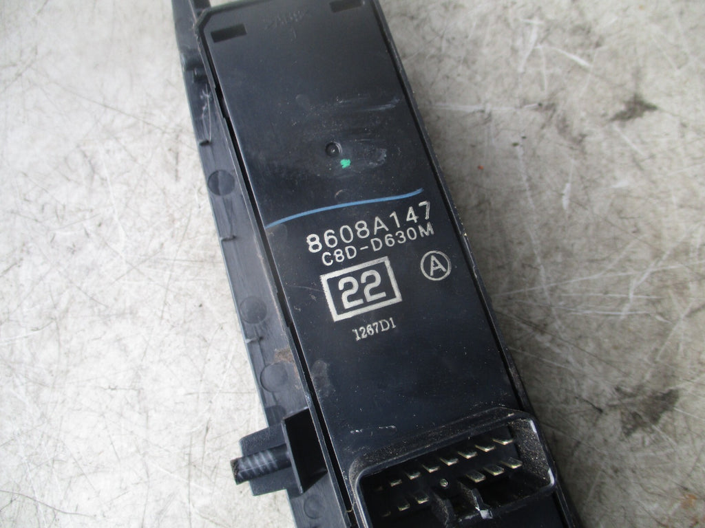 2008 MITSUBISHI OUTLANDER MK2 OSF DRIVER FRONT WINDOW CONTROL SWITCH 8608A147