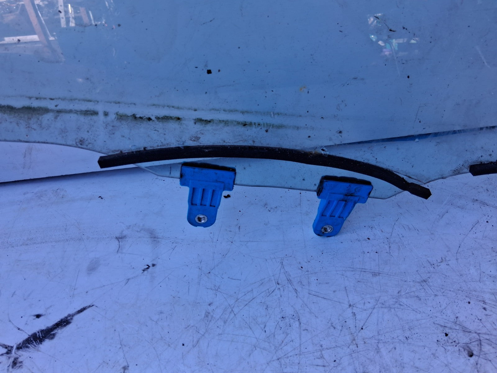 2018 SUZUKI IGNIS NSF PASSENGER SIDE FRONT LEFT WINDOW GLASS