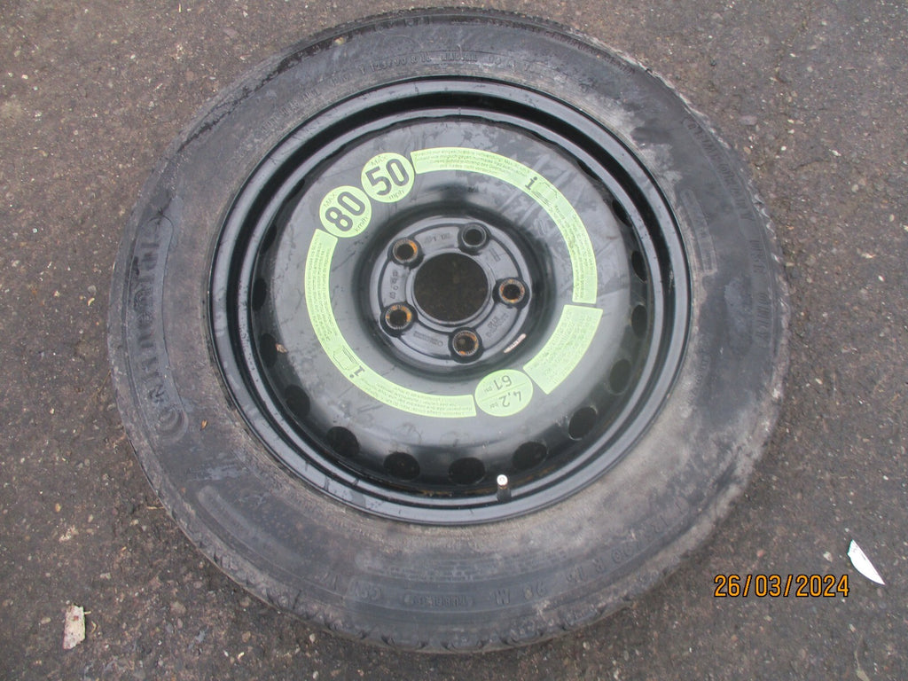 MERCEDES BENZ C CLASS 2014 W204 SPACESAVER WITH JACK SET FOAM T125/90R16