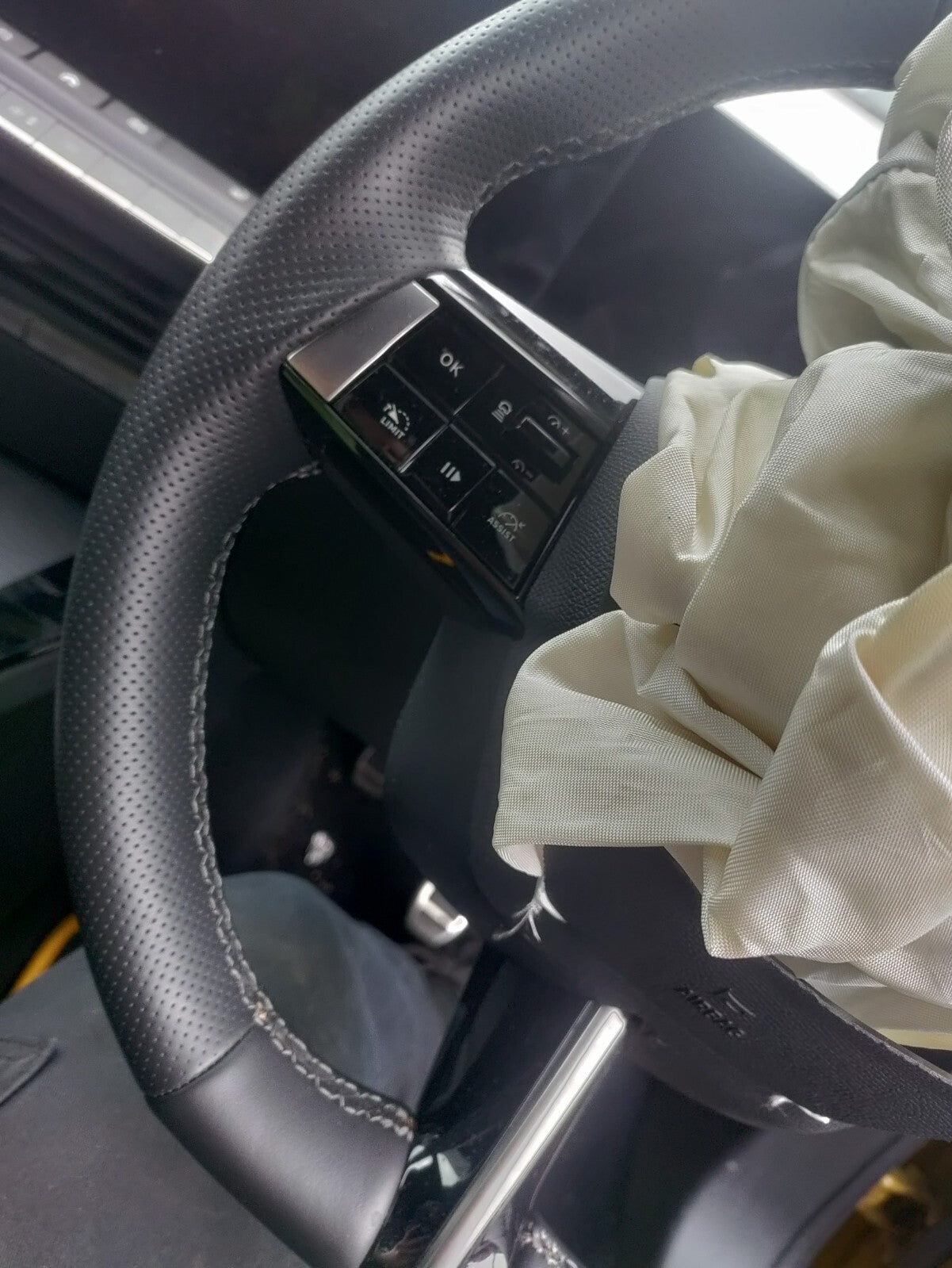 2023 VAUXHALL ASTRA L MK8 MULTI-FUNCTION STEERING WHEEL