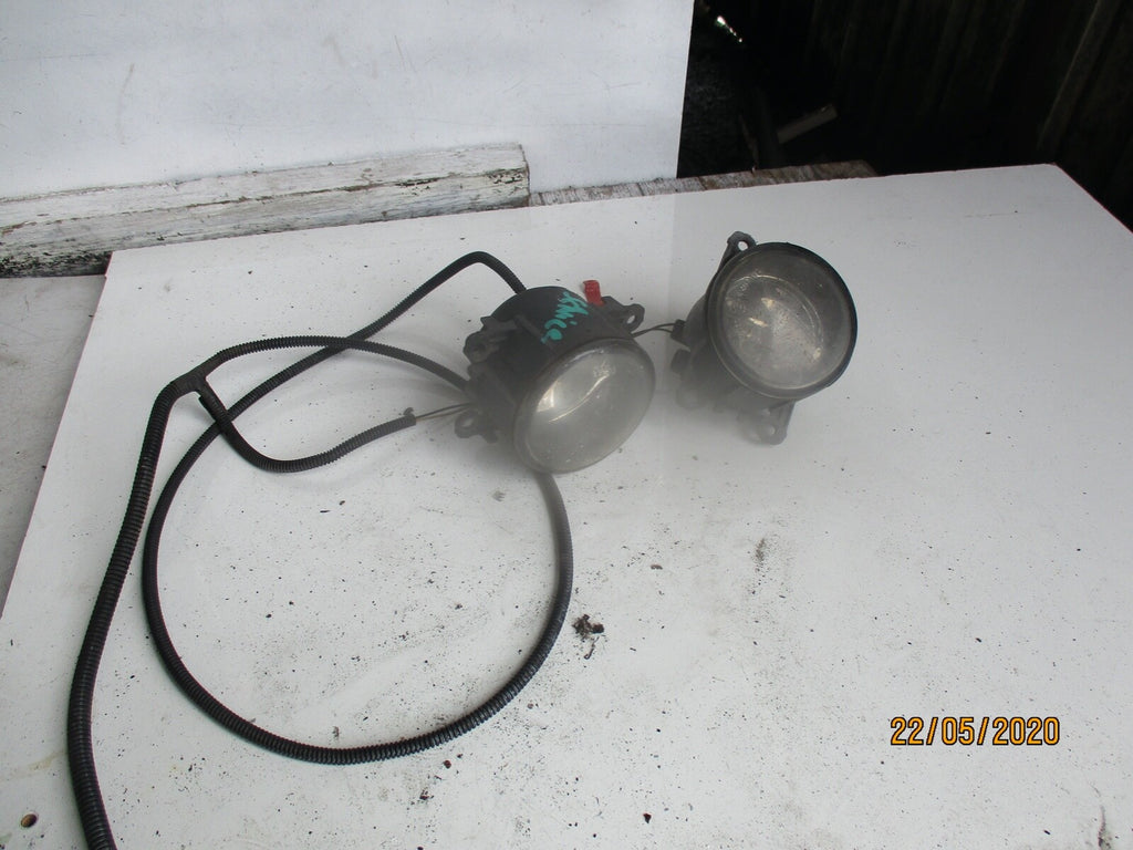 RENAULT GRAND SCENIC 2005 PAIR OF FOG LIGHTS 89210094